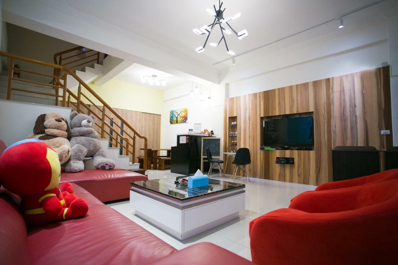 Bed and Breakfast Smile House Taitung Екстер'єр фото